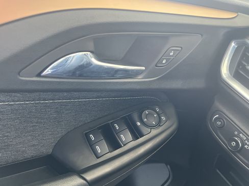 Used 2023 Chevrolet TrailBlazer ACTIV image 21