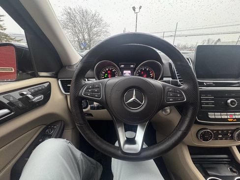 Used 2017 Mercedes-Benz GLS 450 GLS 450 AWD 4MATIC 4dr SUV image 37