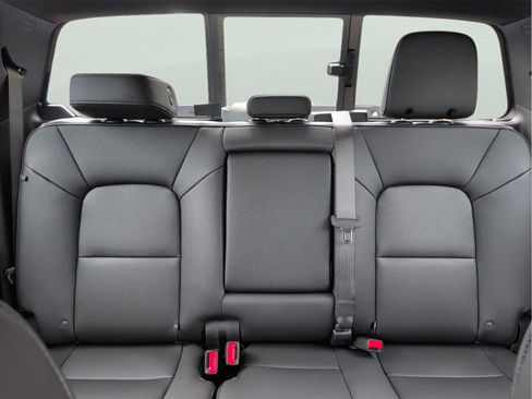 New 2026 GMC Canyon Elevation w/ Convenience Package image 27