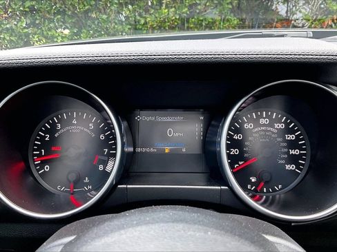 Used 2021 Ford Mustang GT Premium w/ GT Performance Package RWD image 10