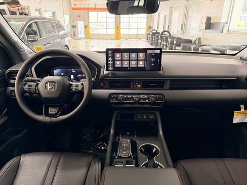 New 2026 Honda Pilot Black Edition image 5