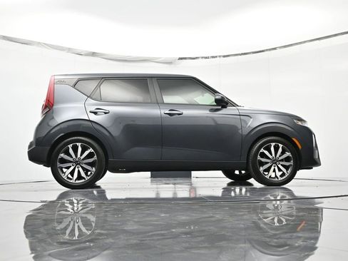Used 2020 Kia Soul LX image 38