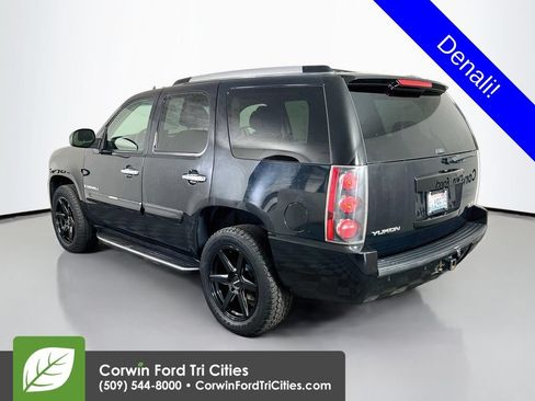 Used 2007 GMC Yukon Denali AWD/4WD image 11