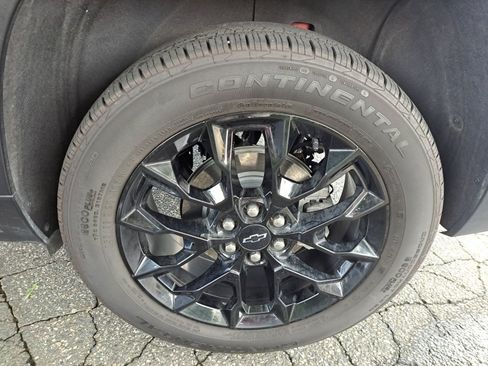 Used 2025 Chevrolet Traverse LT w/ Midnight/Sport Edition FWD image 21