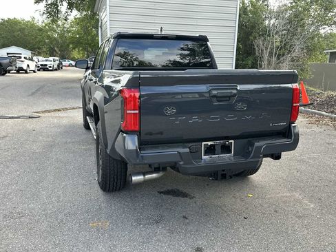 Used 2026 Toyota Tacoma TRD Off-Road image 5