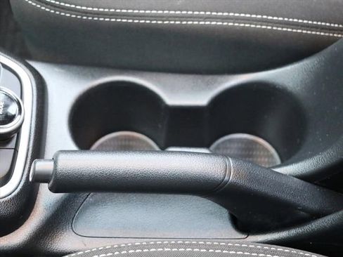 Used 2022 Hyundai Venue SEL w/ Cargo Package image 29