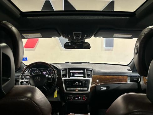 Used 2014 Mercedes-Benz GL 450 4MATIC image 20