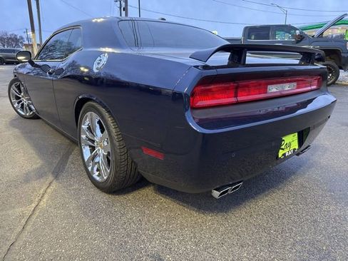 Used 2014 Dodge Challenger R/T Plus image 4