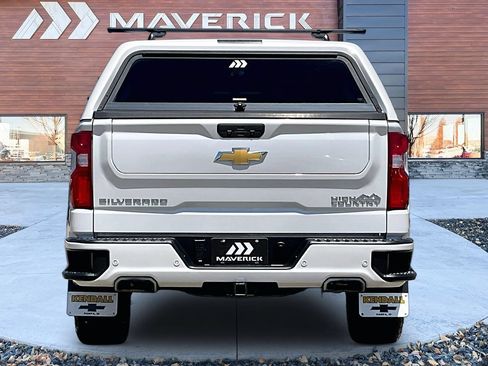 Used 2021 Chevrolet Silverado 1500 High Country AWD/4WD image 6