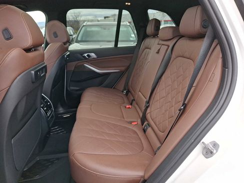 Used 2023 BMW X5 xDrive40i w/ Premium Package image 8