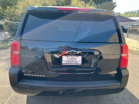 Used 2018 Chevrolet Suburban LT AWD/4WD image 6