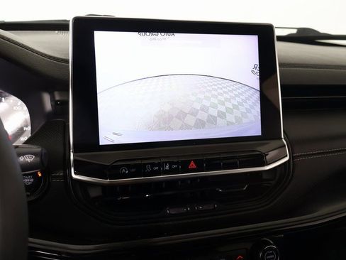 Used 2023 Jeep Compass Altitude w/ Convenience Group image 6