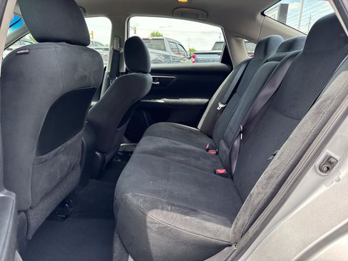 Used 2015 Nissan Altima 2.5 SV FWD image 30