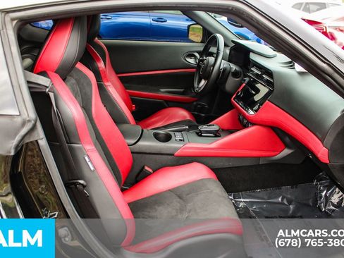 Used 2023 Nissan Z Performance w/ Floor Mat Package (L93) image 18