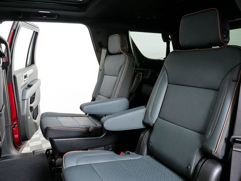 New 2026 GMC Yukon AT4 w/ AT4 Premium Plus Package AWD/4WD image 22
