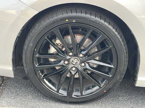 Used 2024 Toyota Camry XSE image 30