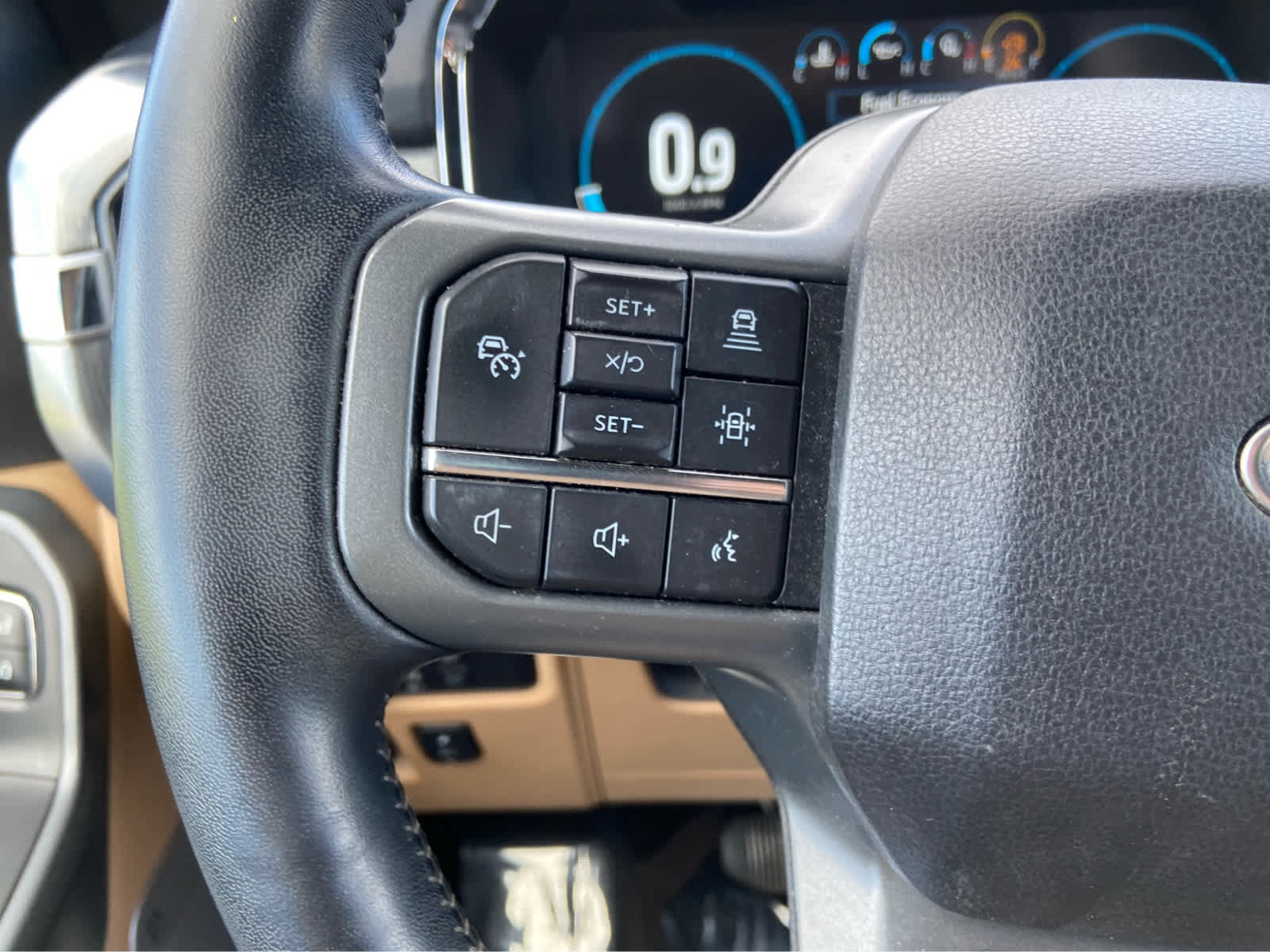 Used 2022 Ford F150 Lariat AWD/4WD image 22