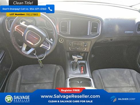 Used 2018 Dodge Charger R/T image 11