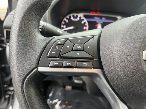 Used 2024 Nissan Sentra SV FWD image 27