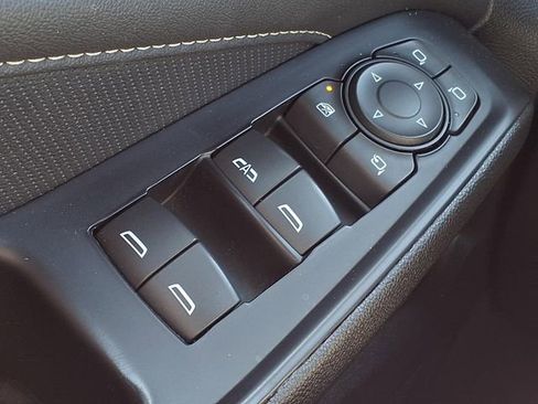 Used 2023 Chevrolet Traverse Premier w/ LPO, Floor Liner Package AWD/4WD image 26