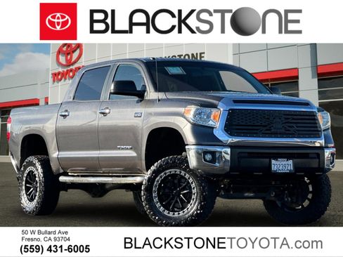 Used 2016 Toyota Tundra SR5 w/ SR5 Upgrade Package image 1