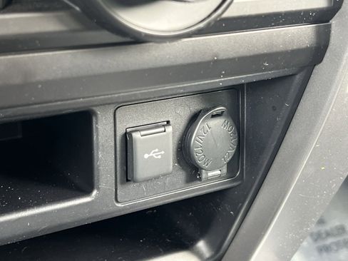 Used 2020 Toyota 4Runner SR5 image 32