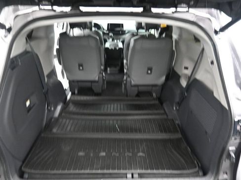 Used 2021 Toyota Sienna Limited FWD image 11