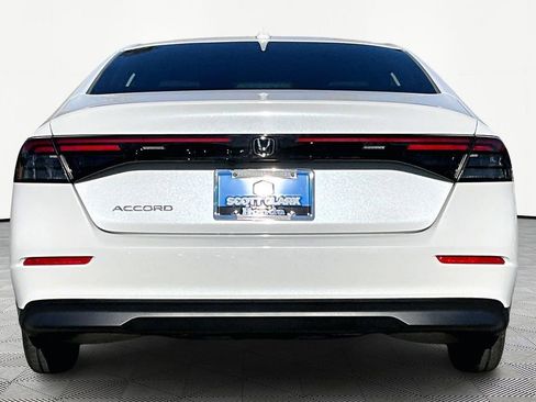 Used 2024 Honda Accord LX image 7