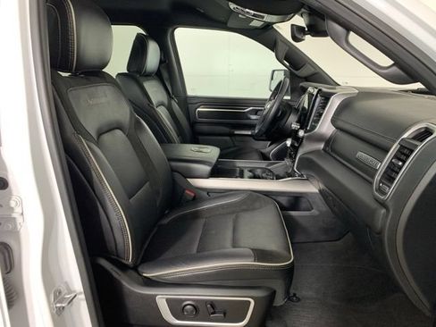 Used 2023 RAM 1500 Laramie AWD/4WD image 20