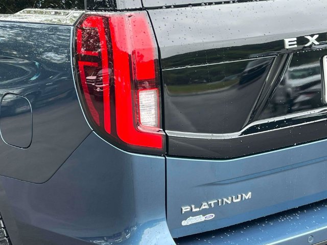 New 2027 Ford Expedition Platinum w/ Driver's Package AWD/4WD image 10