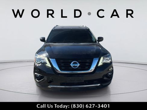 Used 2017 Nissan Pathfinder SV FWD image 8