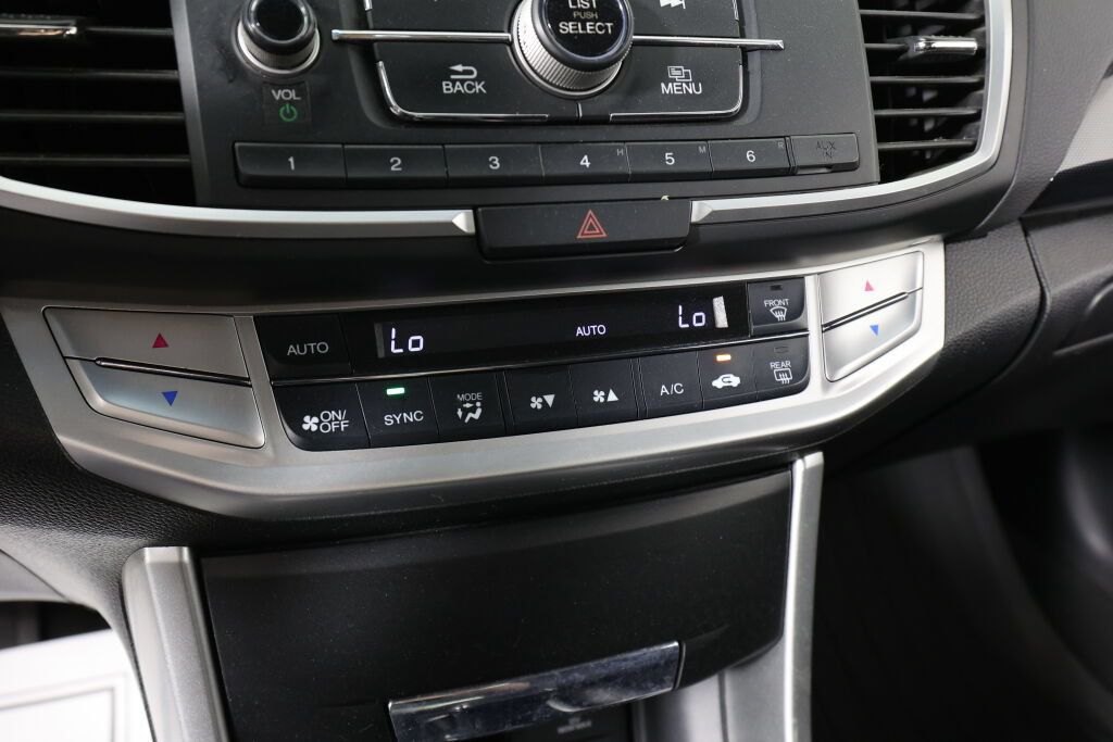 Used 2013 Honda Accord Sport image 35