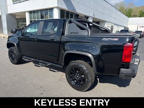 Used 2021 Chevrolet Colorado ZR2 w/ ZR2 Midnight Special Edition AWD/4WD image 8