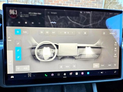 Used 2023 Tesla Model X Plaid image 35