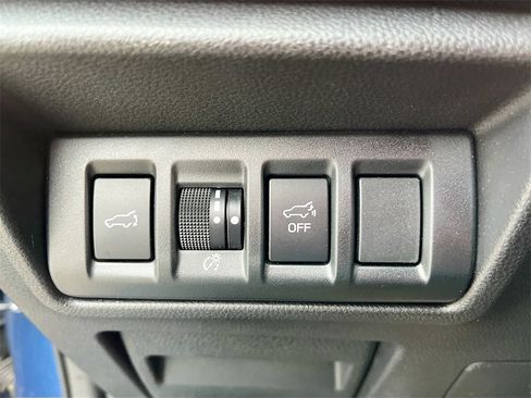 Used 2022 Subaru Outback Touring XT image 10