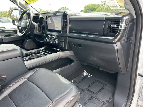 Used 2026 Ford F250 Lariat AWD/4WD image 41