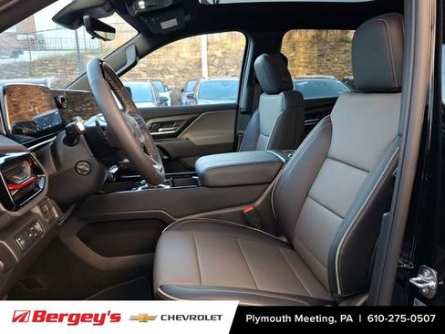 New 2026 Chevrolet Silverado EV Trail Boss w/ Premium Package image 9