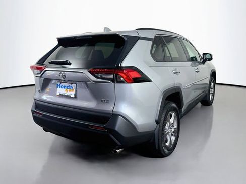 Used 2023 Toyota RAV4 XLE w/ Convenience Package FWD image 22