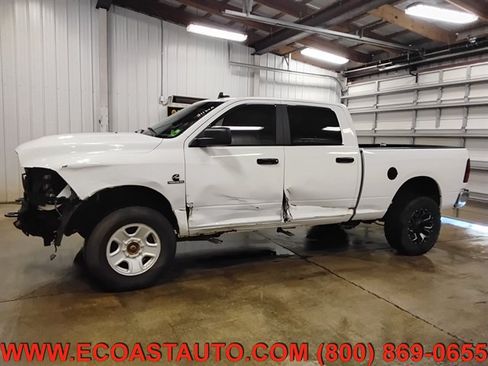 Used 2018 RAM 2500 SLT AWD/4WD image 5
