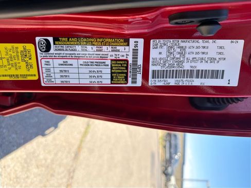 Used 2024 Toyota Tundra SR5 w/ TRD Off-Road Package AWD/4WD image 19