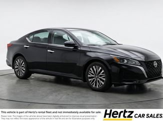 Used 2025 Nissan Altima 2.5 SV FWD video 1