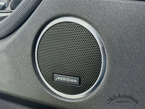 Used 2022 Land Rover Discovery Sport S image 24