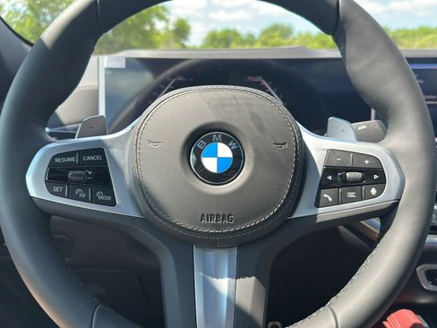 New 2026 BMW X6 xDrive40i w/ Climate Comfort Package AWD/4WD image 18