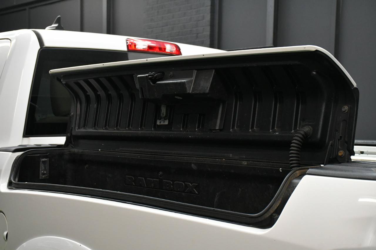 Used 2015 RAM 1500 Laramie w/ Convenience Group AWD/4WD image 42