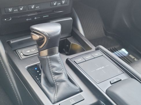 Used 2019 Lexus ES 350 w/ Premium Package FWD image 23