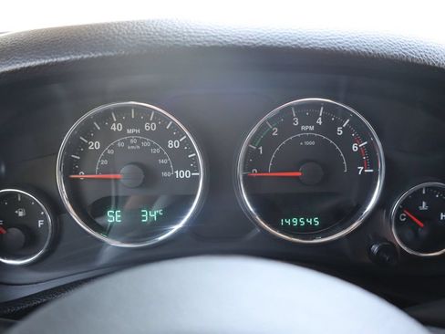 Used 2011 Jeep Wrangler Sahara AWD/4WD image 29
