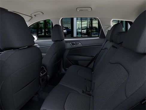 New 2026 Kia Sportage S image 18