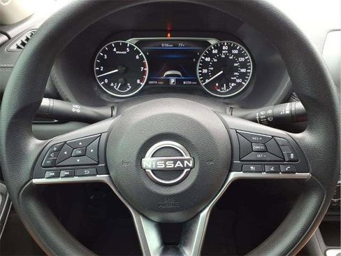 Certified 2024 Nissan Sentra SV image 15