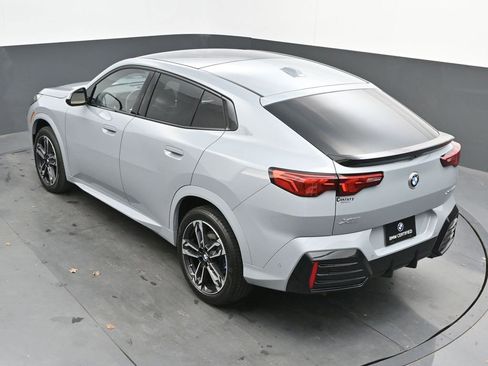 Certified 2024 BMW X2 xDrive28i w/ M Sport Package image 46