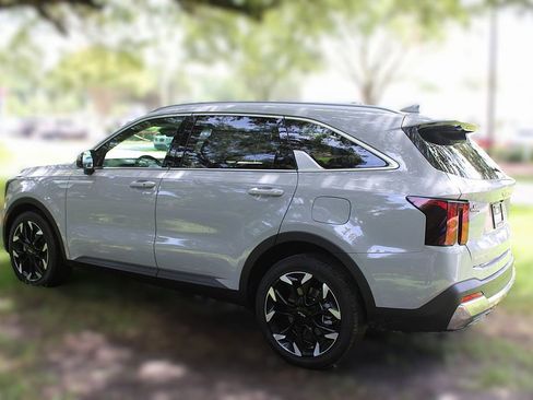 New 2026 Kia Sorento EX w/ EX Premium Package FWD image 14